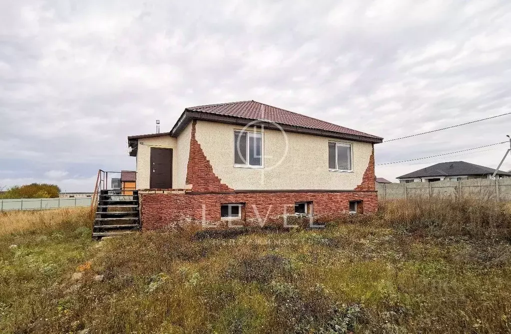 Дом в Белгородская область, Белгородский район, с. Стрелецкое ул. ... - Фото 1