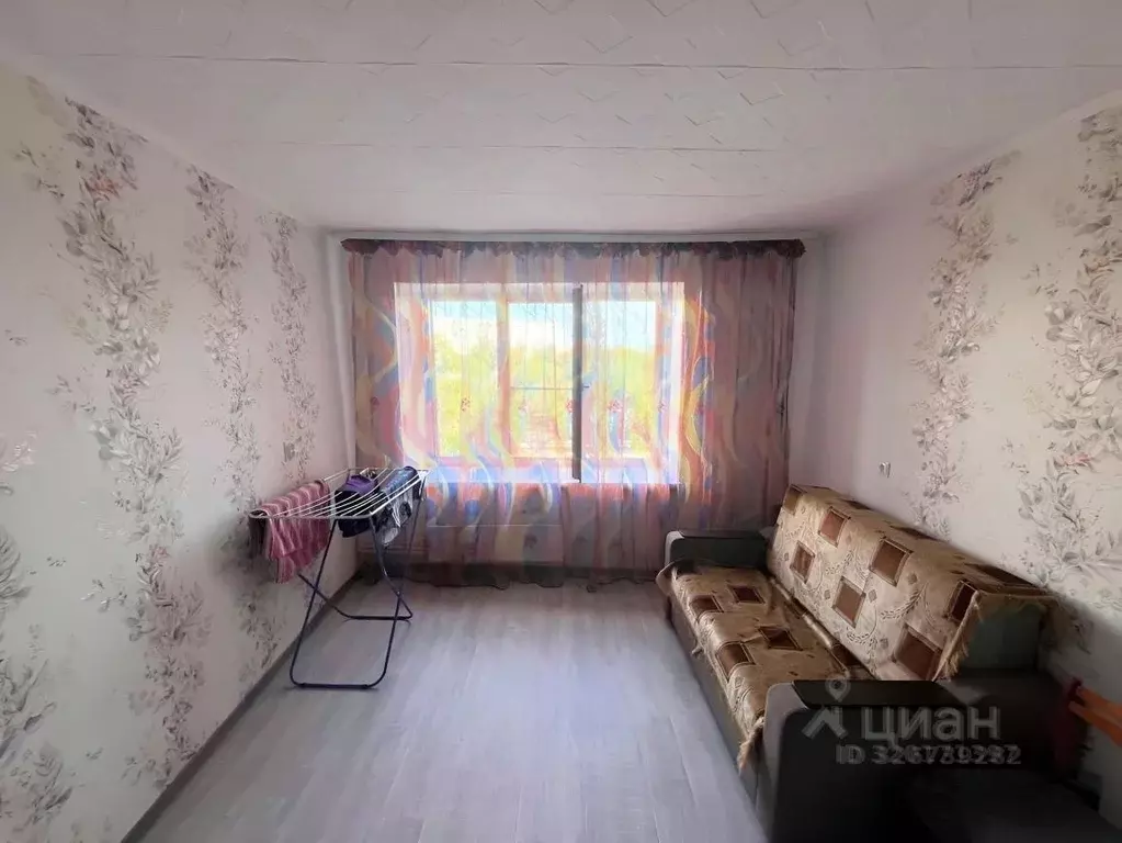 Комната Омская область, Омск Радуга мкр, ул. 11-я Чередовая, 5А (18.0 ... - Фото 1