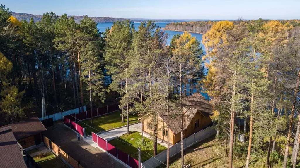 Дом в Иркутская область, Иркутский муниципальный округ, Содружество ... - Фото 1