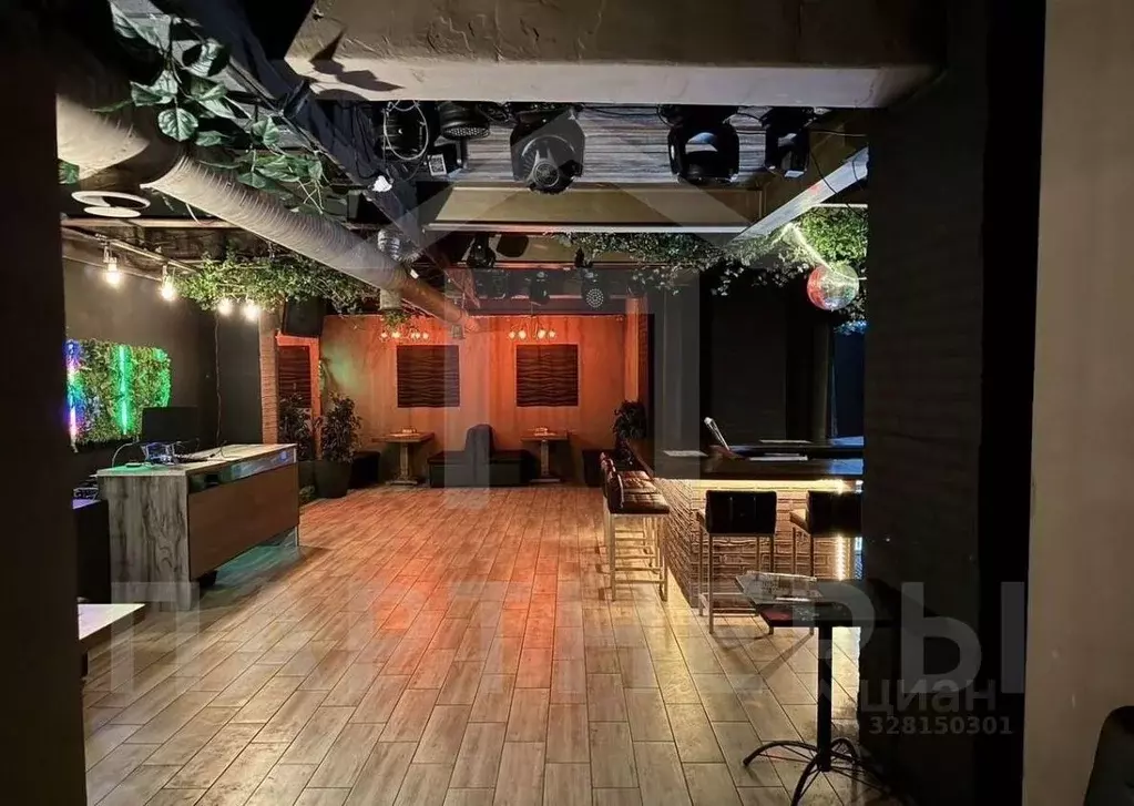 Помещение свободного назначения в Краснодарский край, Краснодар ... - Фото 1