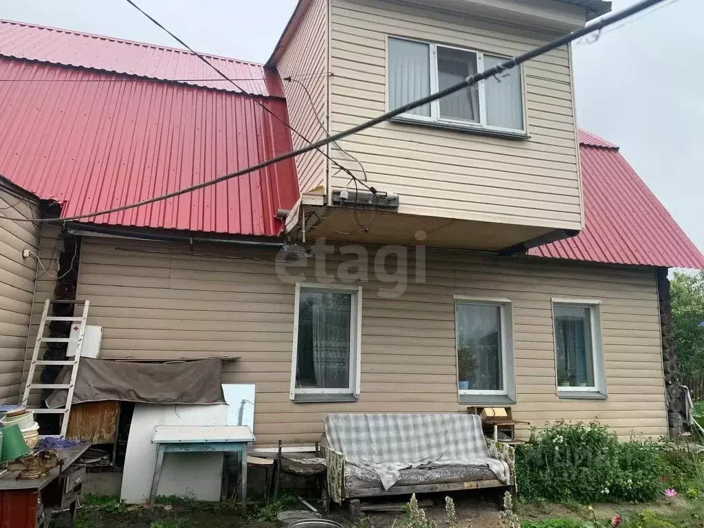 Дом в Курганская область, Курган Заозерный жилрайон, 11-й мкр, ул. ... - Фото 1