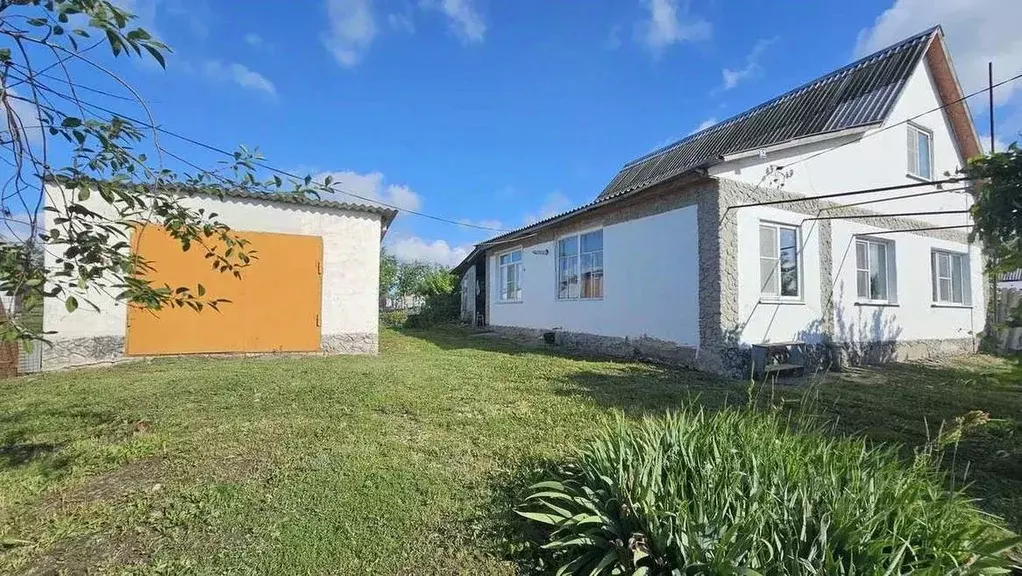 Дом в Липецкая область, Добринский муниципальный округ, д. Большая ... - Фото 1