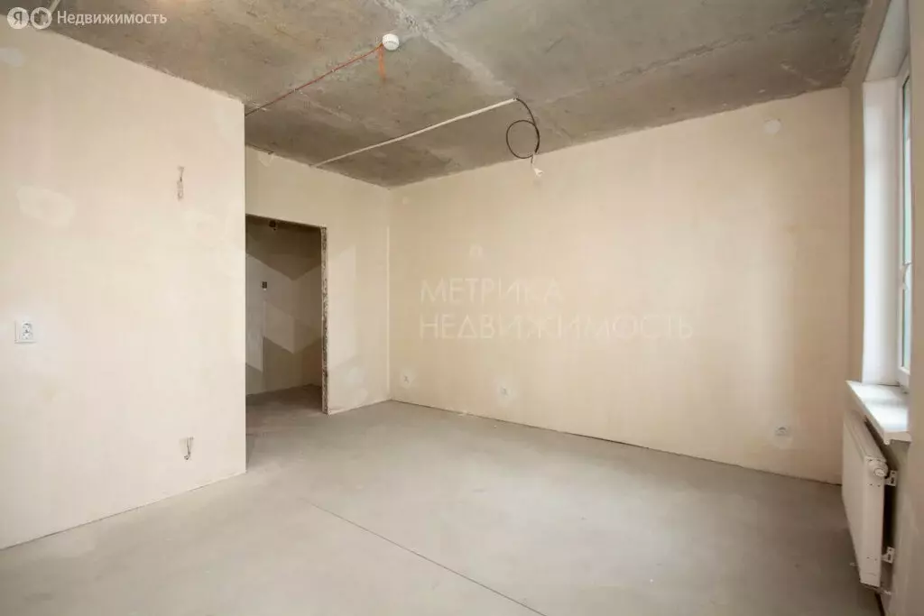 Квартира-студия: Тюмень, Новгородская улица, 1 (27.9 м) - Фото 1