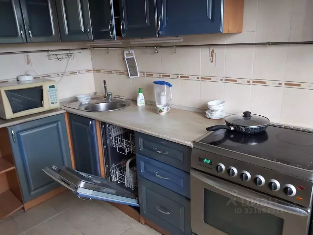 2-к кв. Самарская область, Тольятти Коммунистическая ул., 13 (54.0 м) - Фото 1