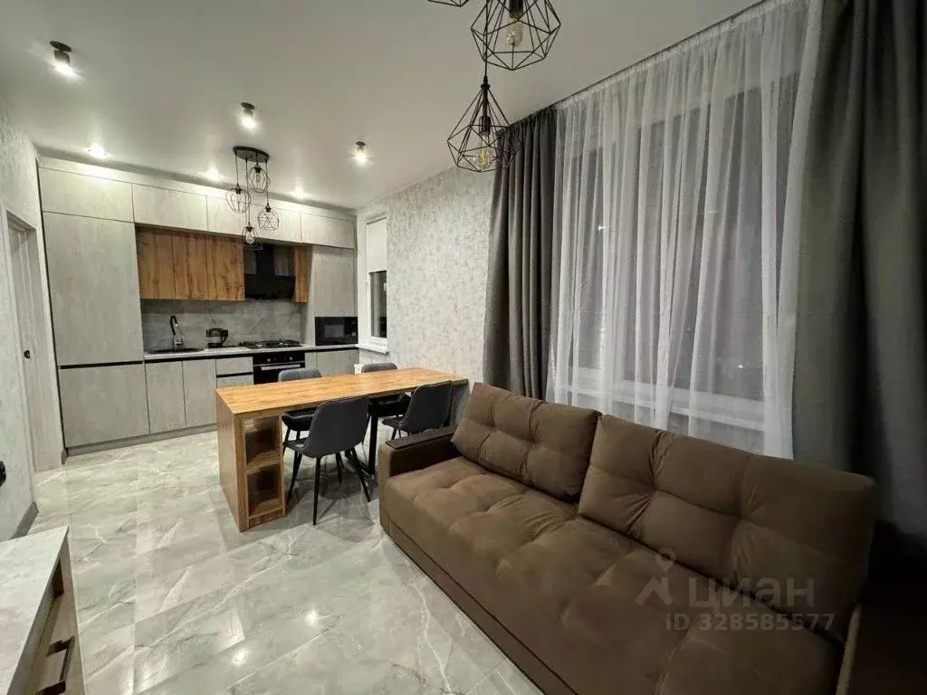 2-к кв. Крым, Симферополь просп. Александра Суворова, 15к8 (55.0 м) - Фото 1