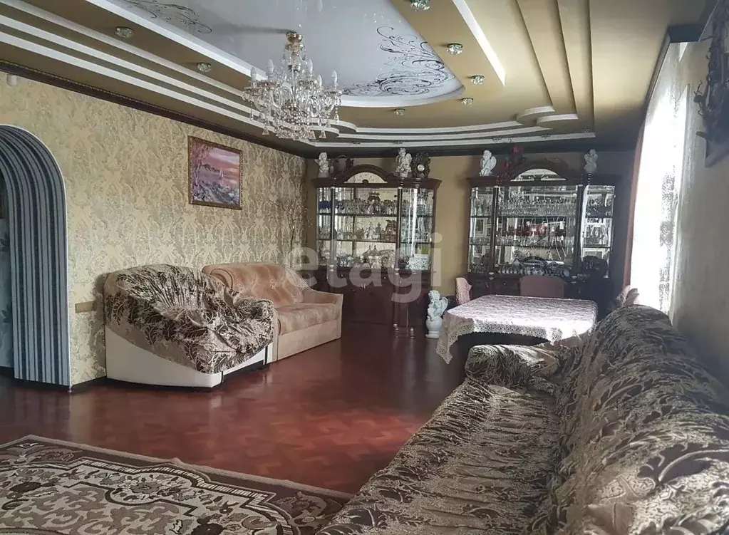 Дом в Алтай, Майминский район, с. Майма Тихая ул., 6 (220 м) - Фото 1