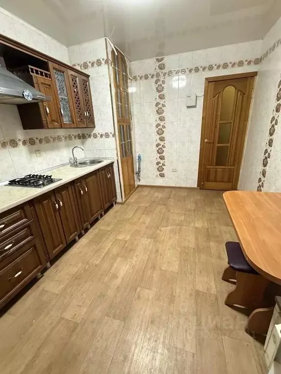 3-к кв. Омская область, Омск ул. Алексея Полторацкого, 47/1 (60.7 м) - Фото 2