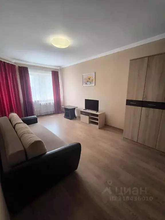 1-к кв. Калужская область, Обнинск ул. Курчатова, 76 (52.0 м) - Фото 0
