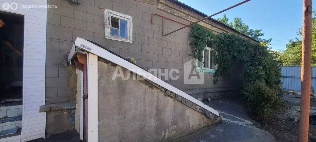 Дом в Каменск-Шахтинский, Первомайская улица (26 м) - Фото 0