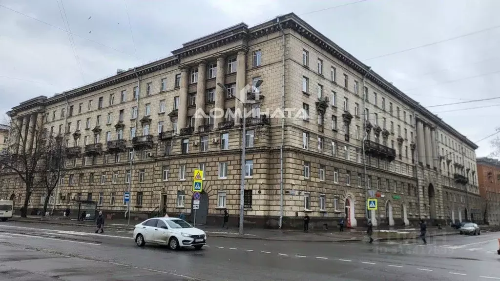 Комната Санкт-Петербург ул. Маринеско, 9 (14.2 м) - Фото 1