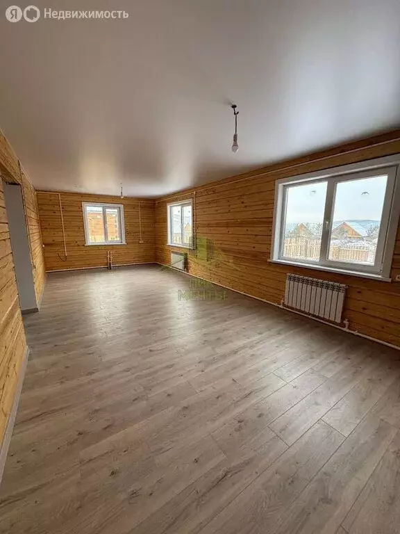 Дом в село Нижний Саянтуй, ДНТ Космос, 1-й квартал (228.4 м) - Фото 1