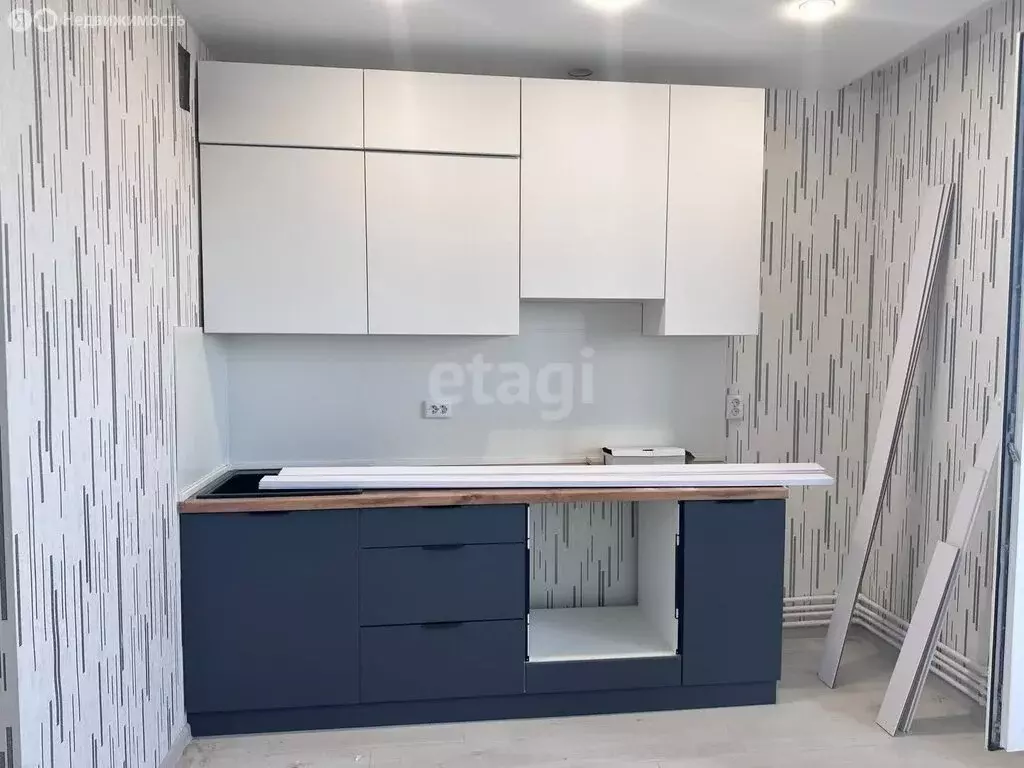 Квартира-студия: Чебаркуль, улица Крылова, 85 (28.4 м) - Фото 1