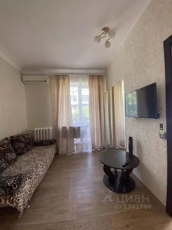 2-к кв. Крым, Симферополь ул. Толстого, 16 (35.0 м) - Фото 0