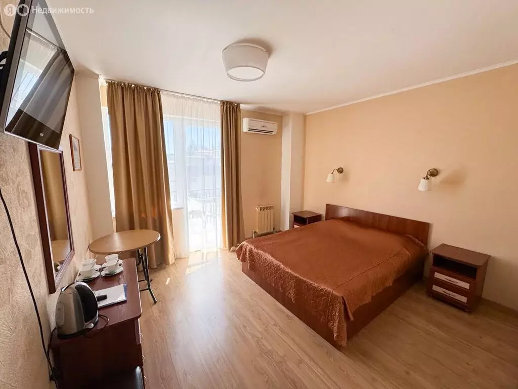 Дом в Алушта, улица Горького, 7 (528.7 м) - Фото 1