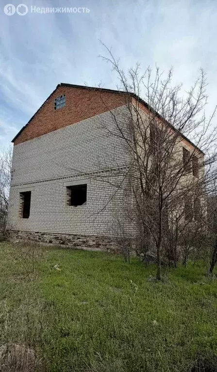 Дом в хутор Нижнеговейный, улица Щаденко (170 м) - Фото 2