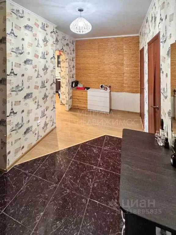 1-к кв. Тюменская область, Тюмень ул. Суходольская, 18 (49.8 м) - Фото 0