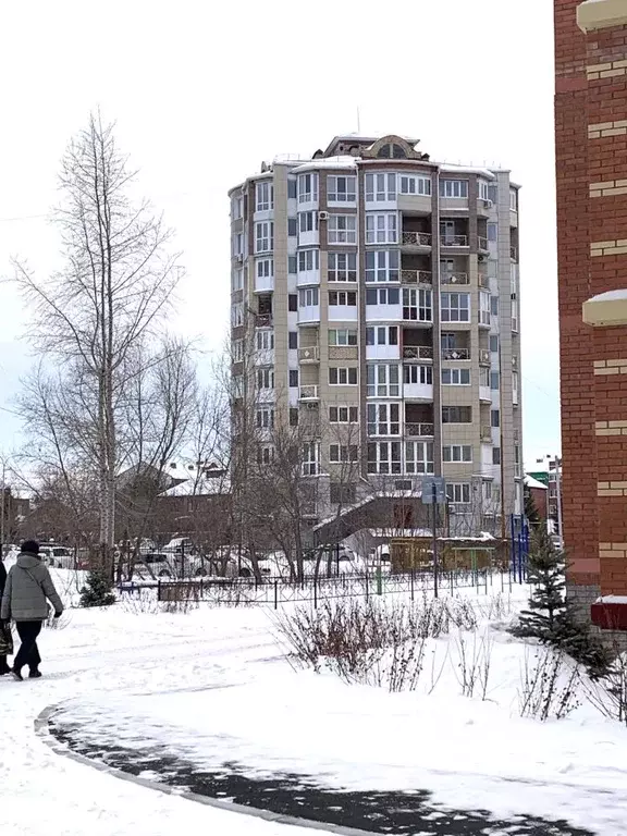 1-к кв. Омская область, Омск ул. Малиновского, 18к1 (49.0 м) - Фото 2