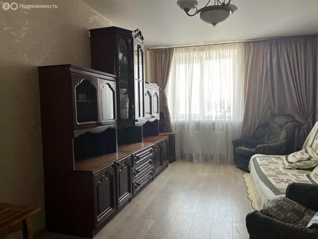 3-комнатная квартира: Казань, проспект Ибрагимова, 45 (55.9 м) - Фото 1