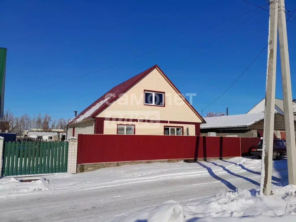 Дом в Алтайский край, Бийский район, с. Первомайское Северная ул., 84 ... - Фото 1