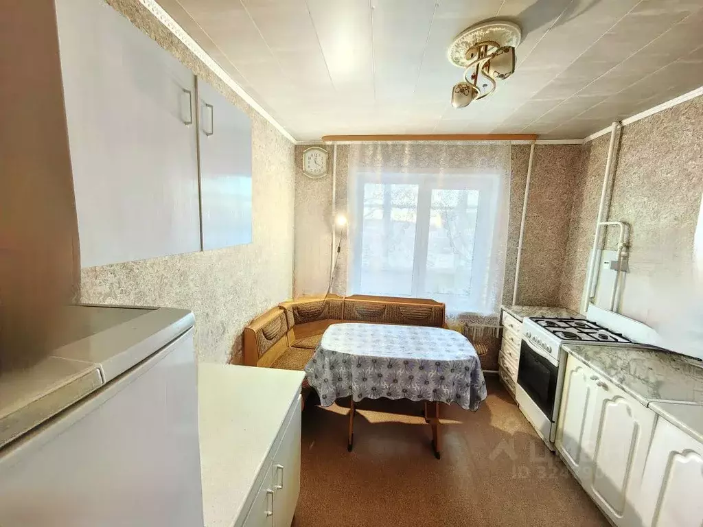 3-к кв. Омская область, Омский район муниципальный округ, с. ... - Фото 1