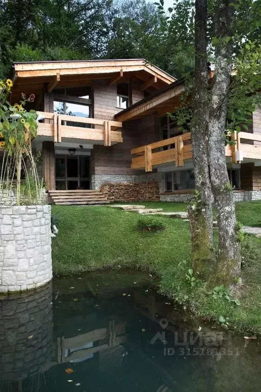 Дом в Краснодарский край, Сочи Красная Поляна пгт,  (560 м) - Фото 1