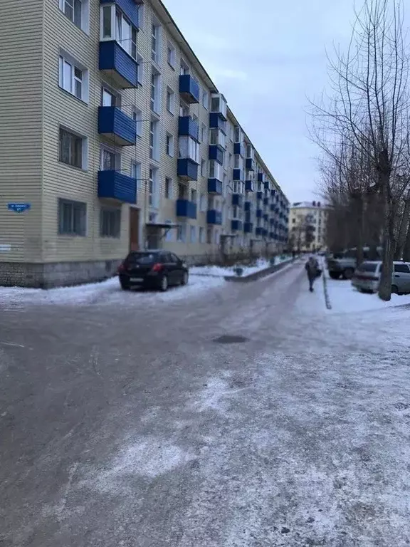 3-к кв. Омская область, Омск ул. Химиков, 61 (54.0 м) - Фото 2