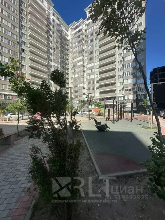 1-к кв. Дагестан, Махачкала ул. Вузовское Озеро, 13 (54.0 м) - Фото 1