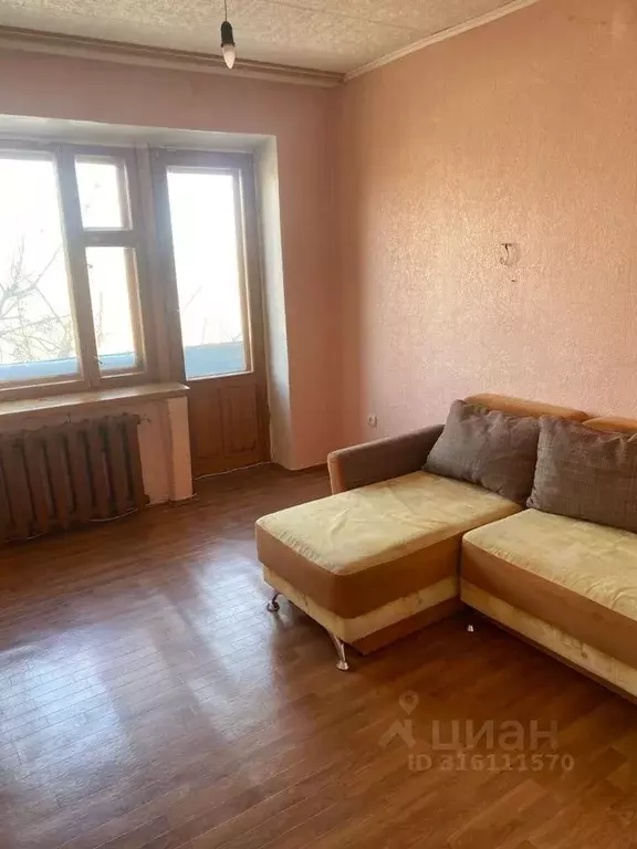 3-к кв. Саратовская область, Саратов Бакинская ул., 7 (58.8 м) - Фото 1