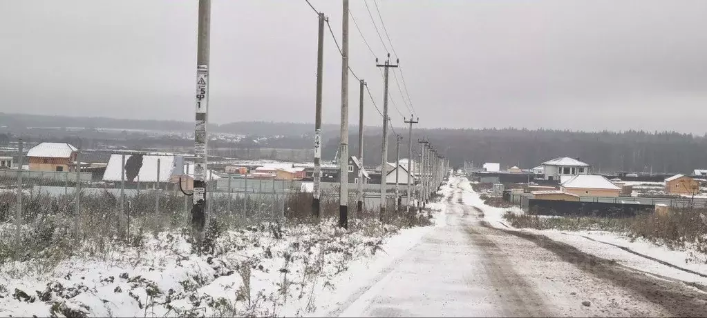 Участок в Московская область, Истра муниципальный округ, д. Львово  ... - Фото 1