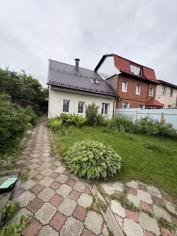 Дом в Московская область, Лобня Советская ул., 54 (100 м) - Фото 1