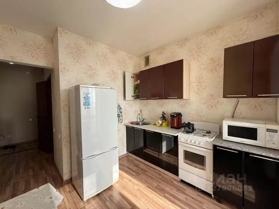 1-к кв. Татарстан, Зеленодольск Почтовая ул., 9 (39.0 м) - Фото 2