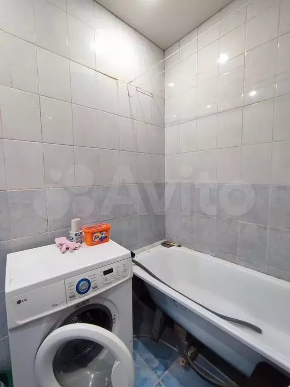 1-к. квартира, 29,7 м, 1/5 эт. - Фото 0