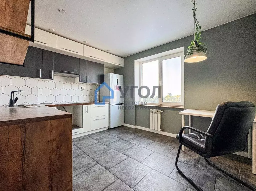 1-к кв. Самарская область, Самара ул. Дыбенко, 27В (50.0 м) - Фото 1