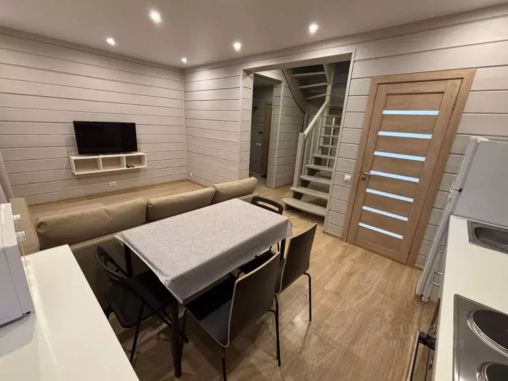 Дом в Санкт-Петербург просп. Лахтинский, 95Ас1 (77 м) - Фото 1