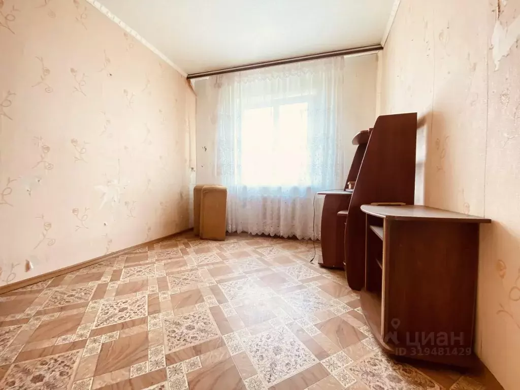 3-к кв. Тульская область, Новомосковск Рудничная ул., 18 (59.1 м) - Фото 0