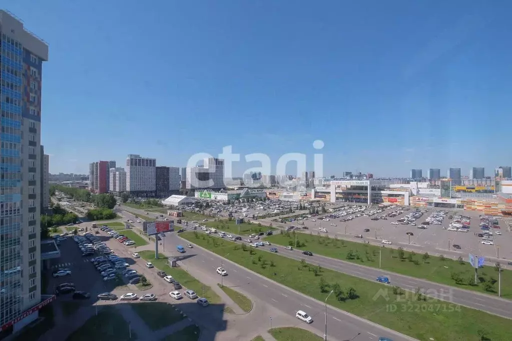 3-к кв. Красноярский край, Красноярск ул. Алексеева, 43 (72.4 м) - Фото 0