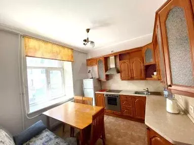 1-к. квартира, 42 м, 2/8 эт. - Фото 1
