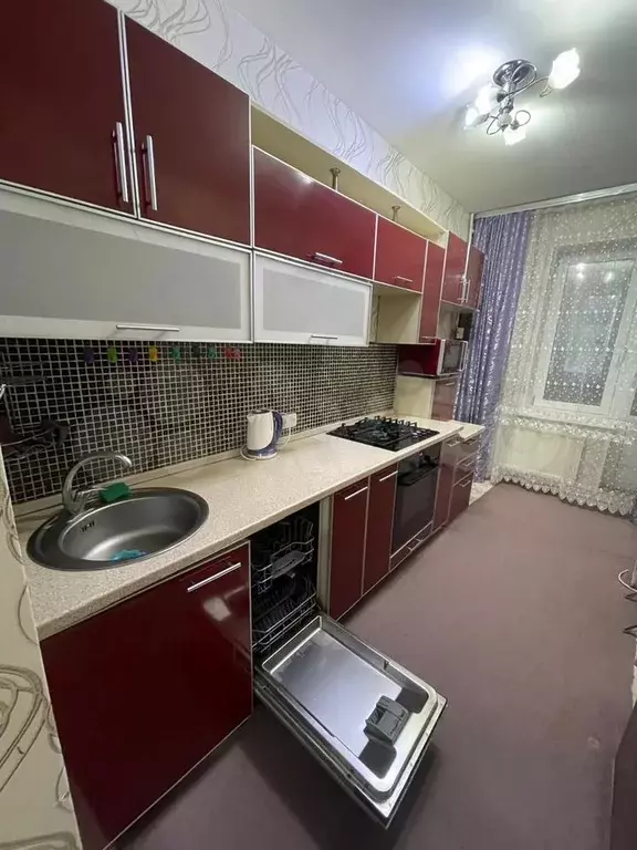 1-к. квартира, 38 м, 1/9 эт. - Фото 1