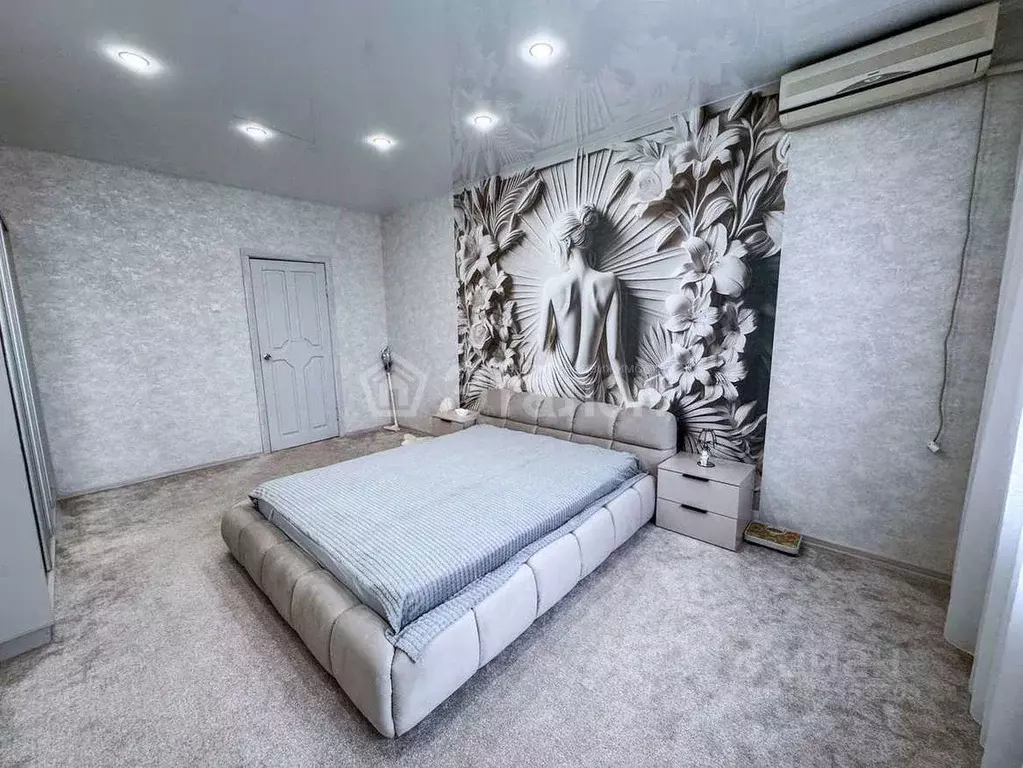 Дом в Волгоградская область, Городище рп Сторожевая ул., 12 (500 м) - Фото 1