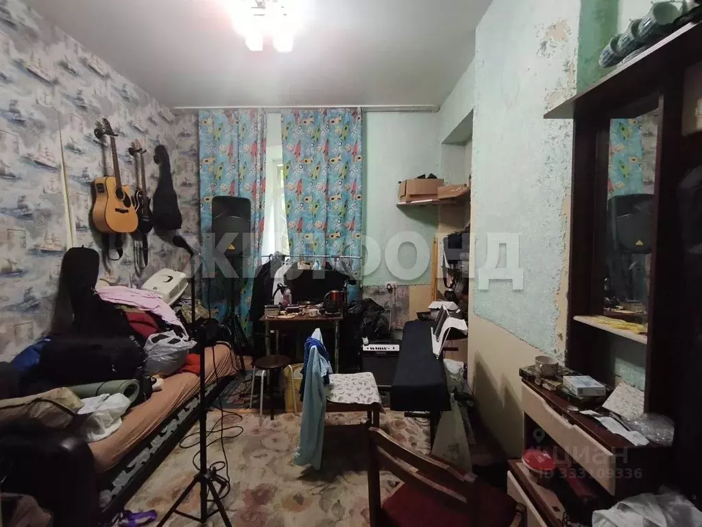 Комната Новосибирская область, Новосибирск Тополевая ул., 20 (13.2 м) - Фото 1