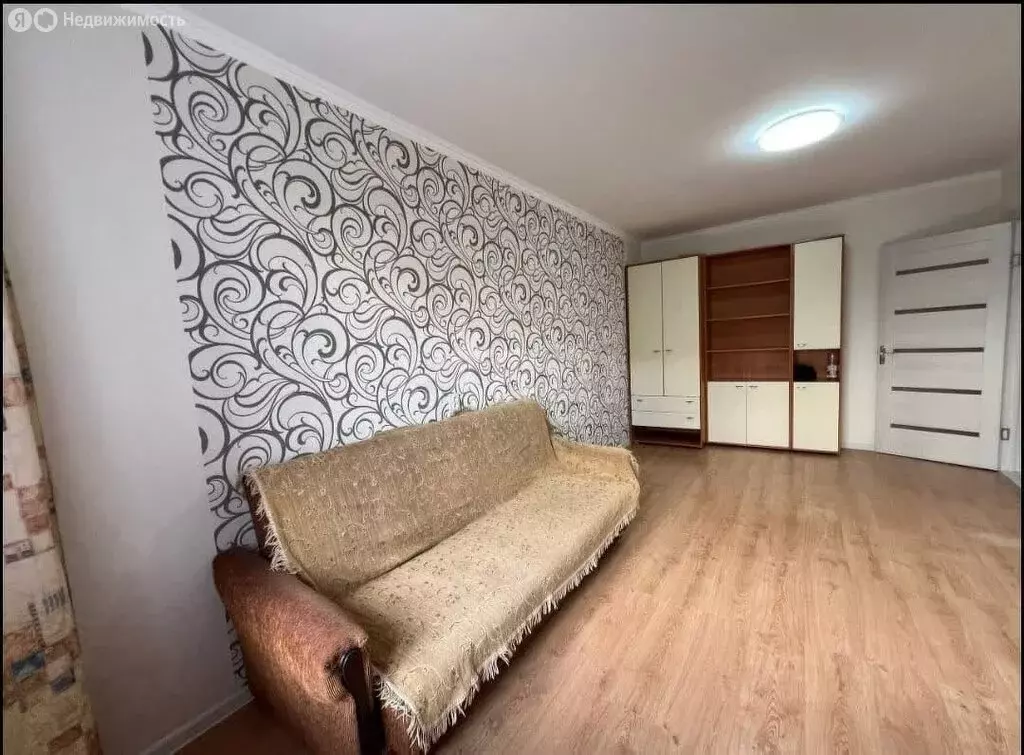 2-комнатная квартира: Чебоксары, улица Короленко, 22к1 (56.8 м) - Фото 1