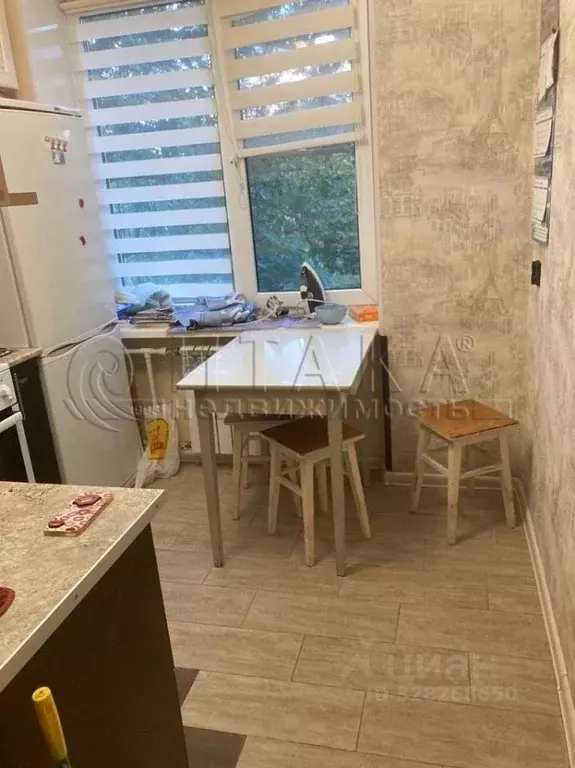 Комната Санкт-Петербург ул. Карпинского, 22 (18.0 м) - Фото 2