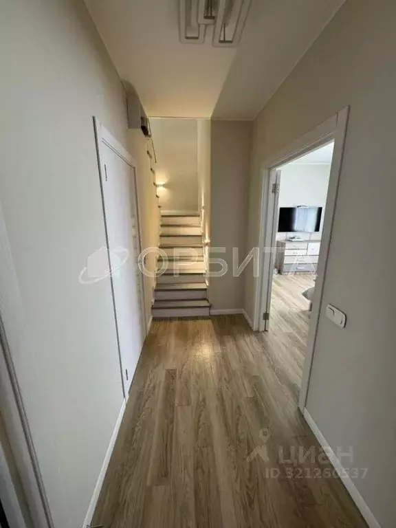 Таунхаус в Тюменская область, Тюмень Зеленые Аллеи жилой квартал,  ... - Фото 2