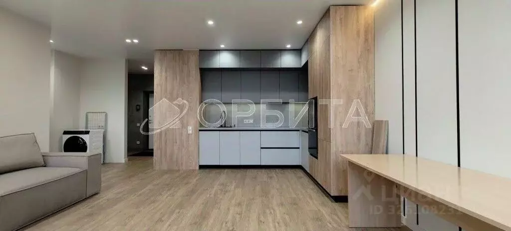 1-к кв. Тюменская область, Тюмень ул. Республики, 204к3 (57.2 м) - Фото 1