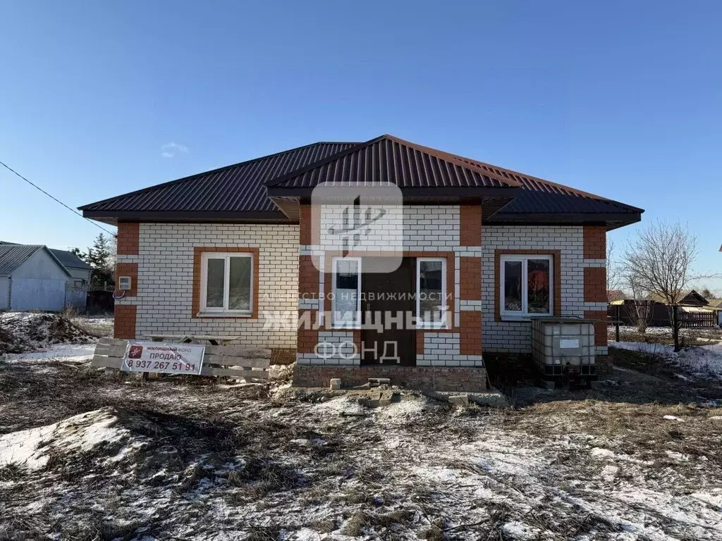 Дом в Саратовская область, Энгельсский район, Новопушкинское ... - Фото 1