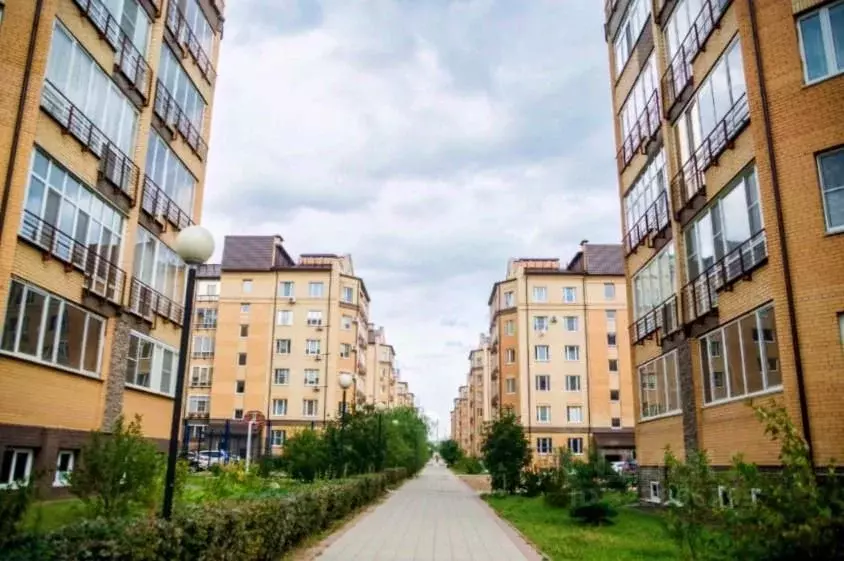 3-к кв. Омская область, Омск Старгород мкр, ул. Шукшина, 2 (118.6 м) - Фото 1