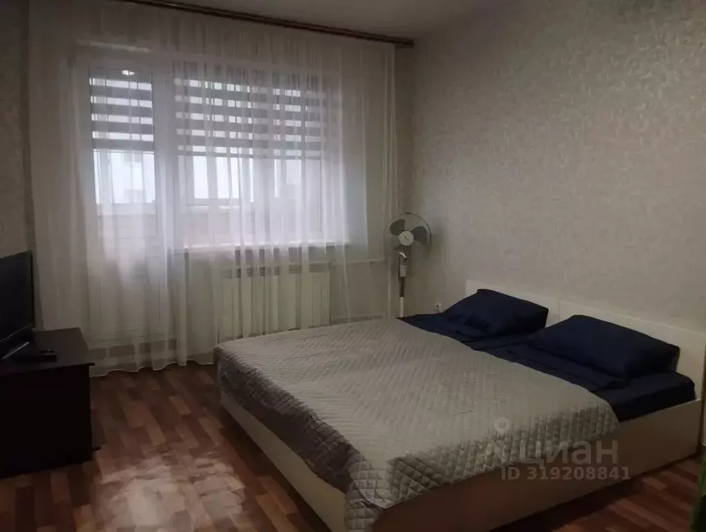 2-к кв. Саратовская область, Саратов Бульварная ул., 6 (56.0 м) - Фото 0