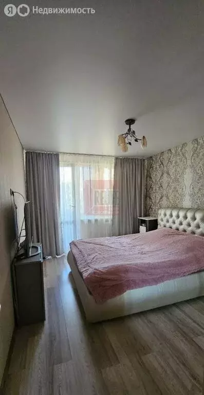 3-комнатная квартира: Калининград, Тобольская улица, 31 (64.1 м) - Фото 1