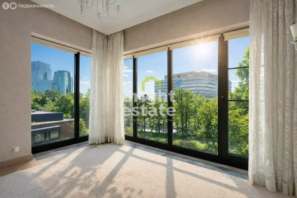 5-комнатная квартира: Красногорск, улица Согласия, 5/2 (219 м) - Фото 0