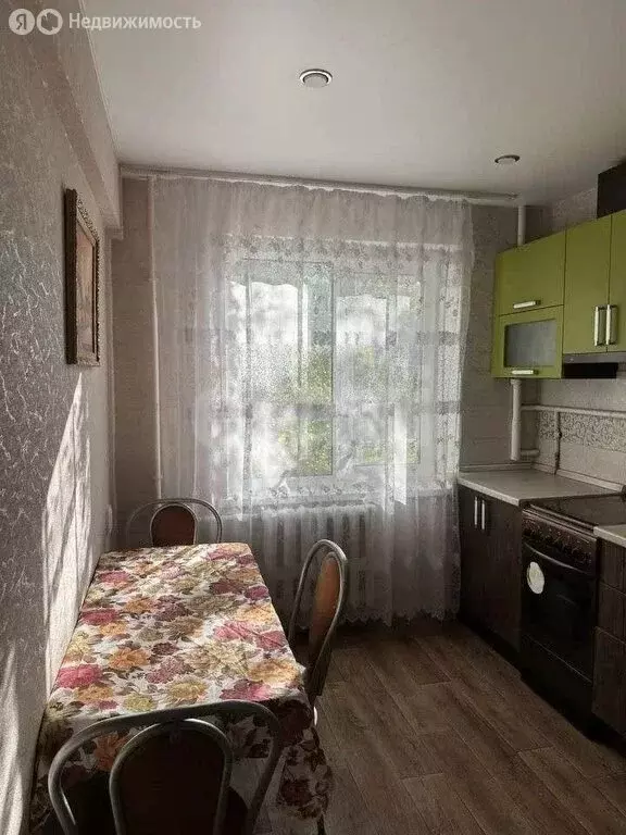 3-комнатная квартира: Брянск, улица Тельмана, 88 (61.7 м) - Фото 1